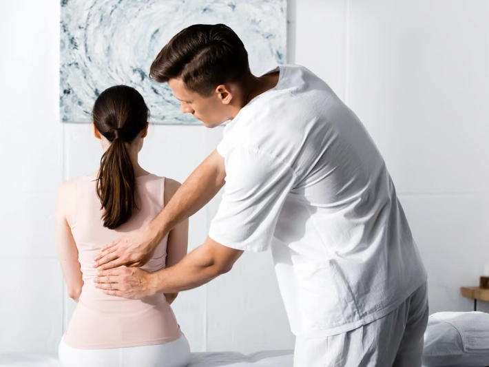 Professional Chiropractor services by Advanced Injury Care Clinic in Ridgetop, TN — serving local businesses and residents