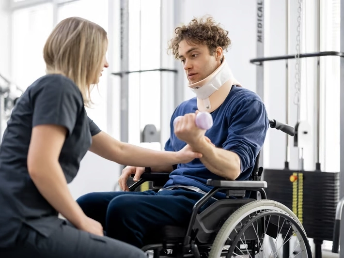 Advanced Injury Care Clinic step-by-step service process - professional quality from start to finish