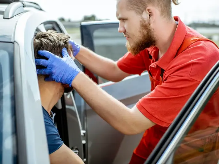 walk-in accident doctor serving Rock Springs and Hickory Hills with same-day spine and joint checks
